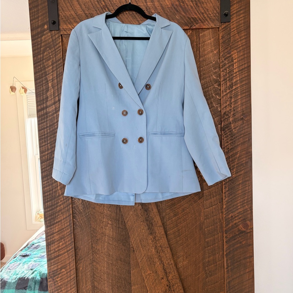 Light Blue Double-Breasted Women's Blazer